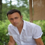 Mustafa sandal sur yala.fm